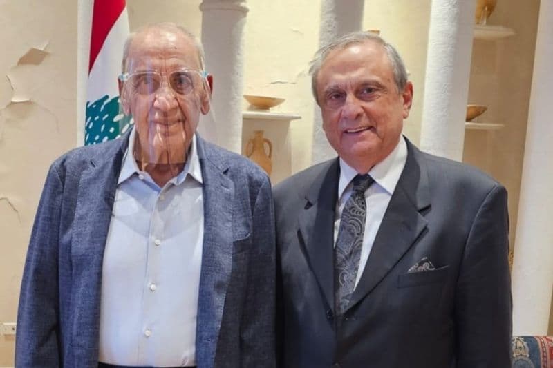 حبيب يُطلع برّي على نتائج جولته في الدوحة ويتبلغ منه فتح طرقات ساحة النجمة
