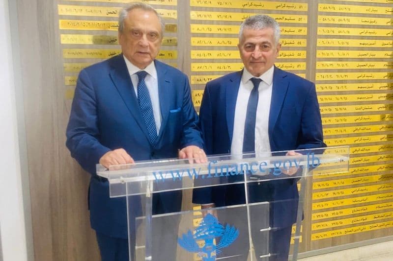 وزير المال يبلغ حبيب دعمه الكامل لقروض مصرف الإسكان