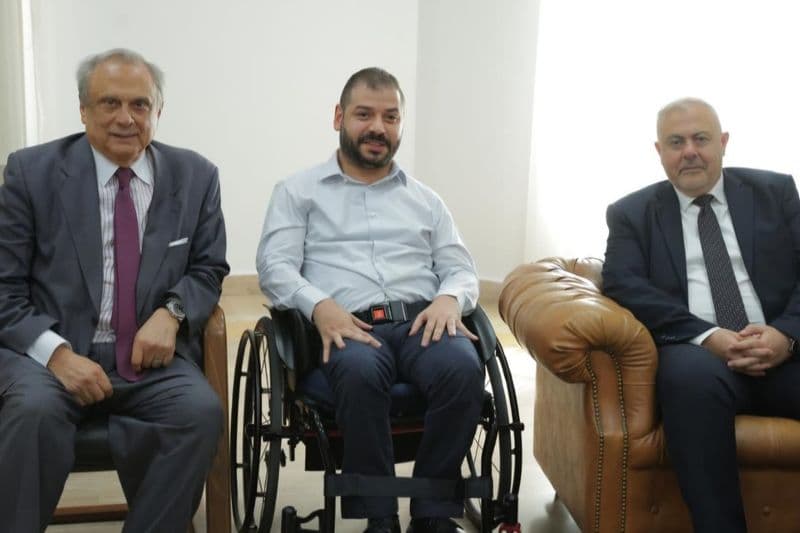 اجتماع في محافظة بيروت يعرض مشروع "قروض ترميم" لذوي الإعاقة